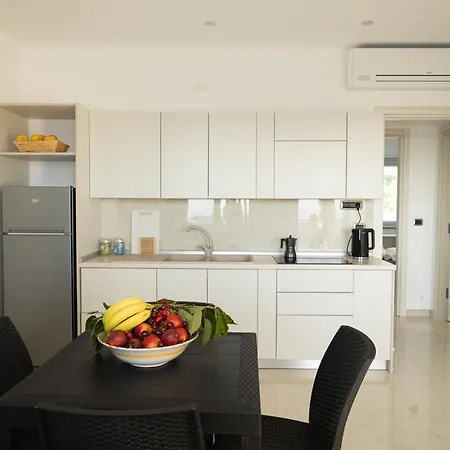 Apartment La Perla Mare- Wi-fi And Free Parking Capo Vaticano