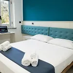 アパート La Perla Mare- Wi-fi And Free Parking カーポ・ヴァチカーノ
