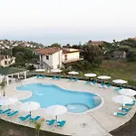 アパート La Perla Mare- Wi-fi And Free Parking カーポ・ヴァチカーノ
