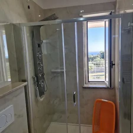 Apartment La Perla Mare- Wi-fi And Free Parking