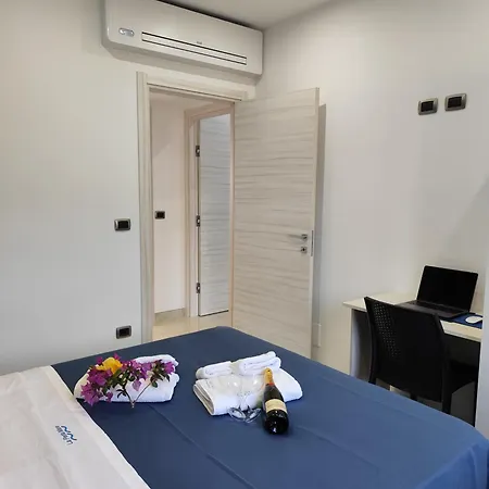 La Perla Mare- Wi-fi And Free Parking Apartment Capo Vaticano