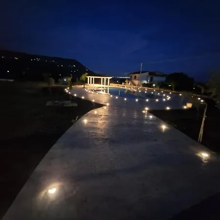 La Perla Mare- Wi-fi And Free Parking Διαμέρισμα *