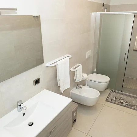 דירה La Perla Mare- Wi-fi And Free Parking