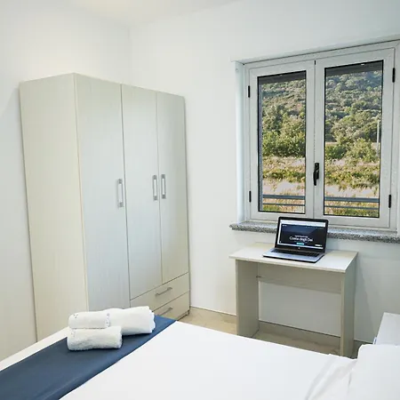 La Perla Mare- Wi-fi And Free Parking Apartment Capo Vaticano