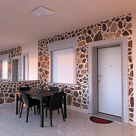 La Perla Mare- Wi-fi And Free Parking