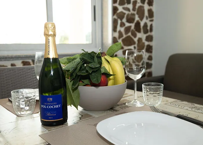 La Perla Mare- Wi-fi And Free Parking Apartmán Capo Vaticano